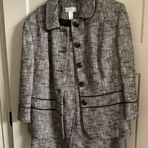 LOFT Women's Textured Black and Gray Blazer
